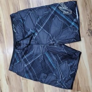 O'Niell men's tropical boardshorts